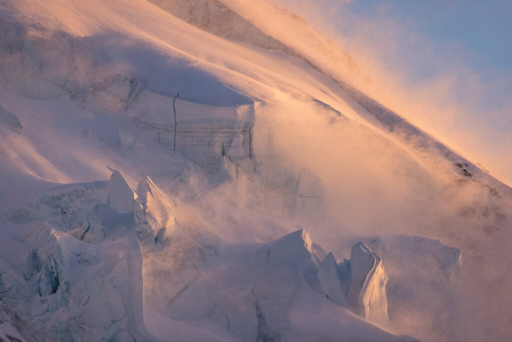 Ice shapes Plateau Hut